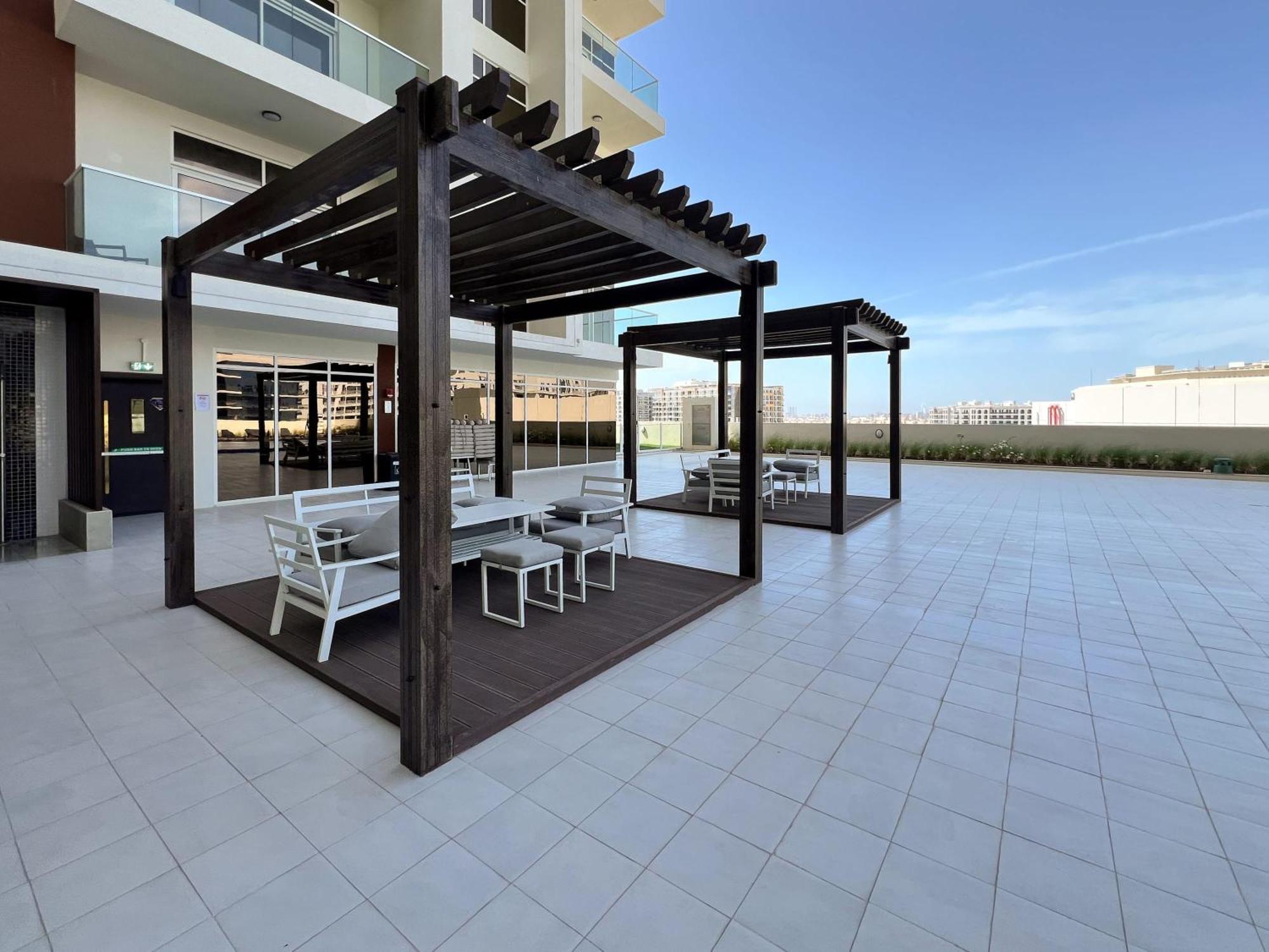 Frank Porter - Jwelz By Danube Apartment *